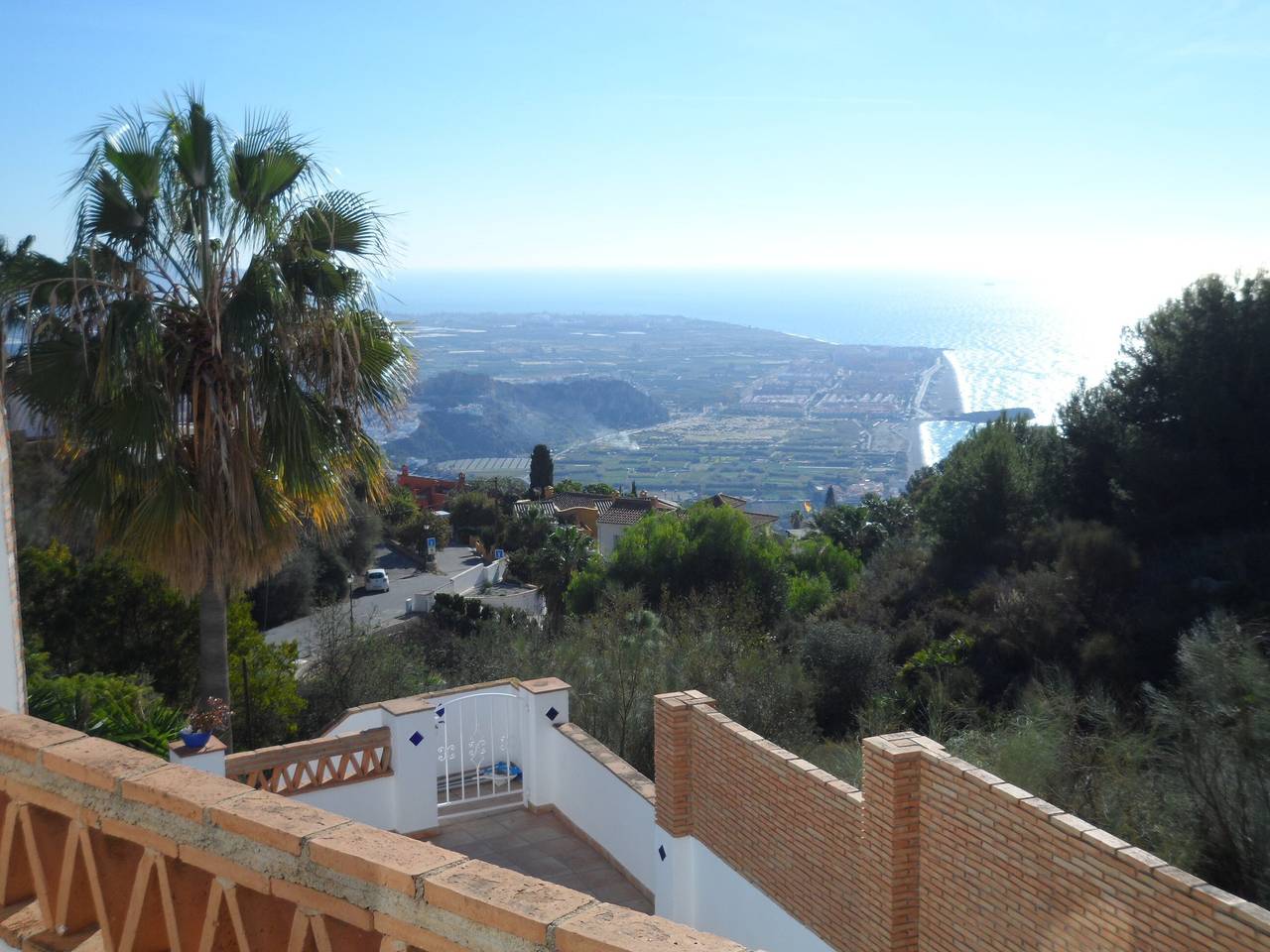 Villa 'Torre Del Mar' com vista para o mar, Wi-Fi e ar condicionado in Monte de los Almendros, Salobreña
