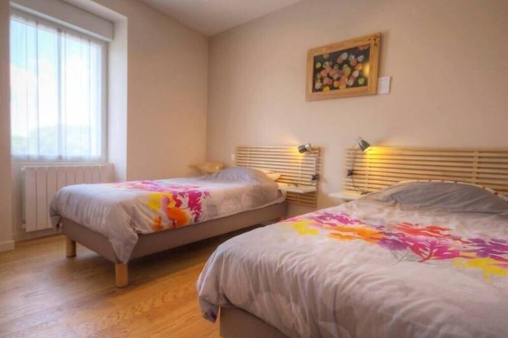 Gîte à proximité de la Loire avec Wi-Fi et équipement bébé in Divatte-sur-Loire, Région de Nantes