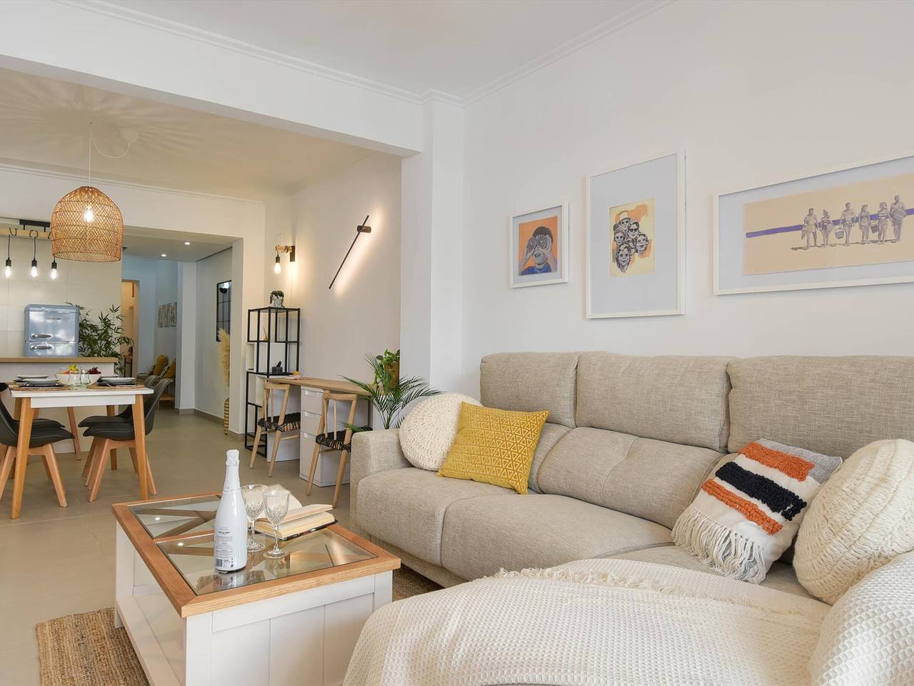 Appartement entier, Appartement agréable à 200m de la plage de Javea, climatisé et idéal pour les familles in Javea Port, Jávea