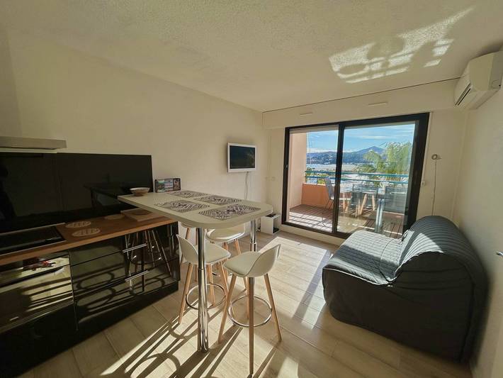 Gîte pour 4 personnes, avec terrasse dans Port-Argelès - 4