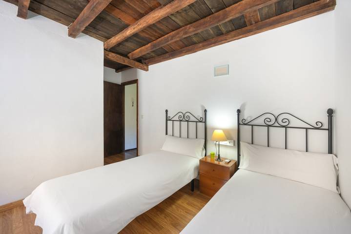 Hostal Posada El Parral – Private Pool and Restaurant in the Sierra de Cádiz in Benaocaz, White Villages