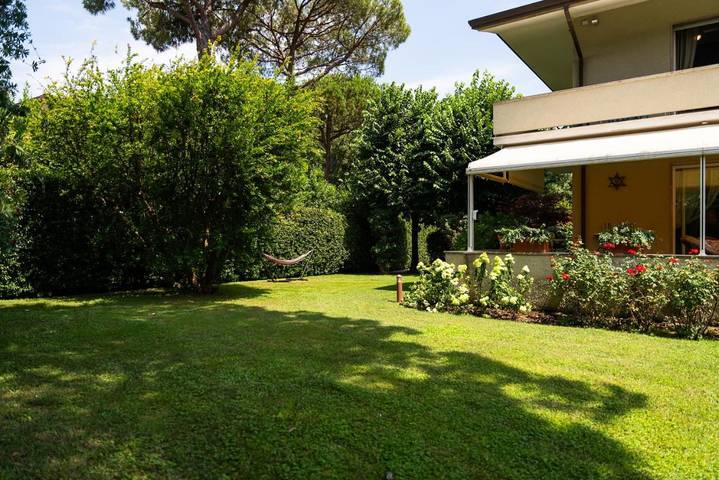 Villa pour 6 personnes, avec jardin et vue à Forte dei Marmi - 4