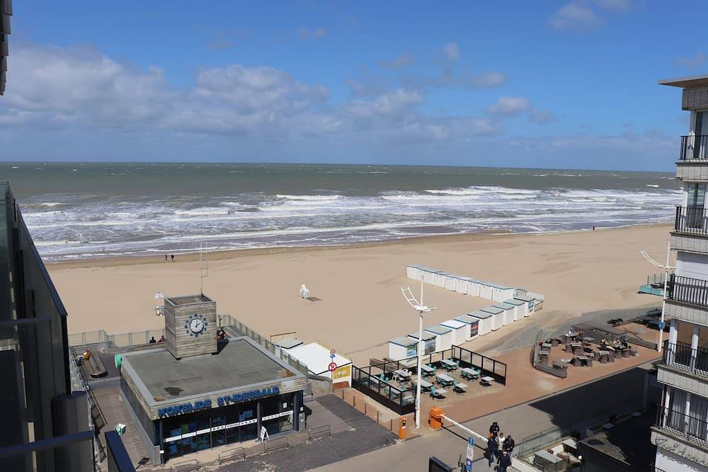 Geheel appartement, Mooie studio vlakbij het strand. in Koksijde-Bad, Koksijde