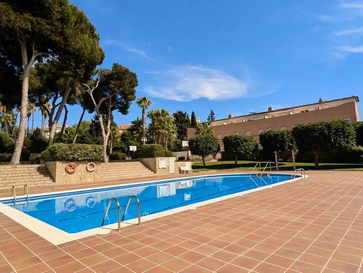 Villa für 6 Personen, mit Pool und Garten - 1