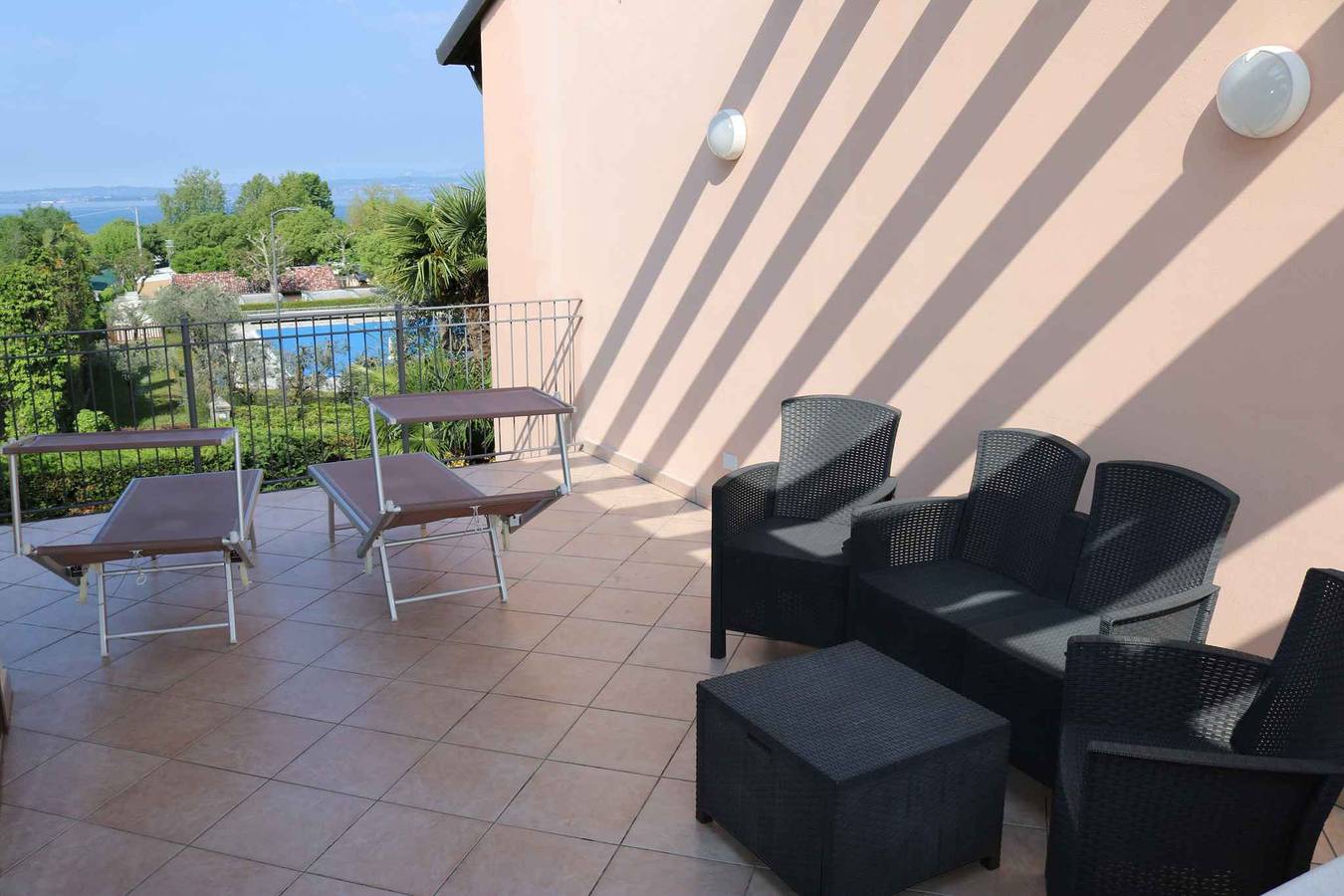 Ganze Ferienwohnung, Ferienwohnung Wohnung mit Terrasse  in Lazise, Gardasee-Berge