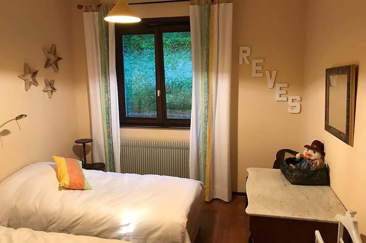 Location de vacances pour 6 personnes, avec Terrasse et Jardin à La Vancelle - 3