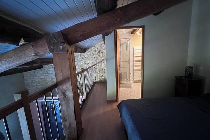 Entire apartment, Gite de Rose under the stars in Gard in Pont-Saint-Esprit, Nimes region