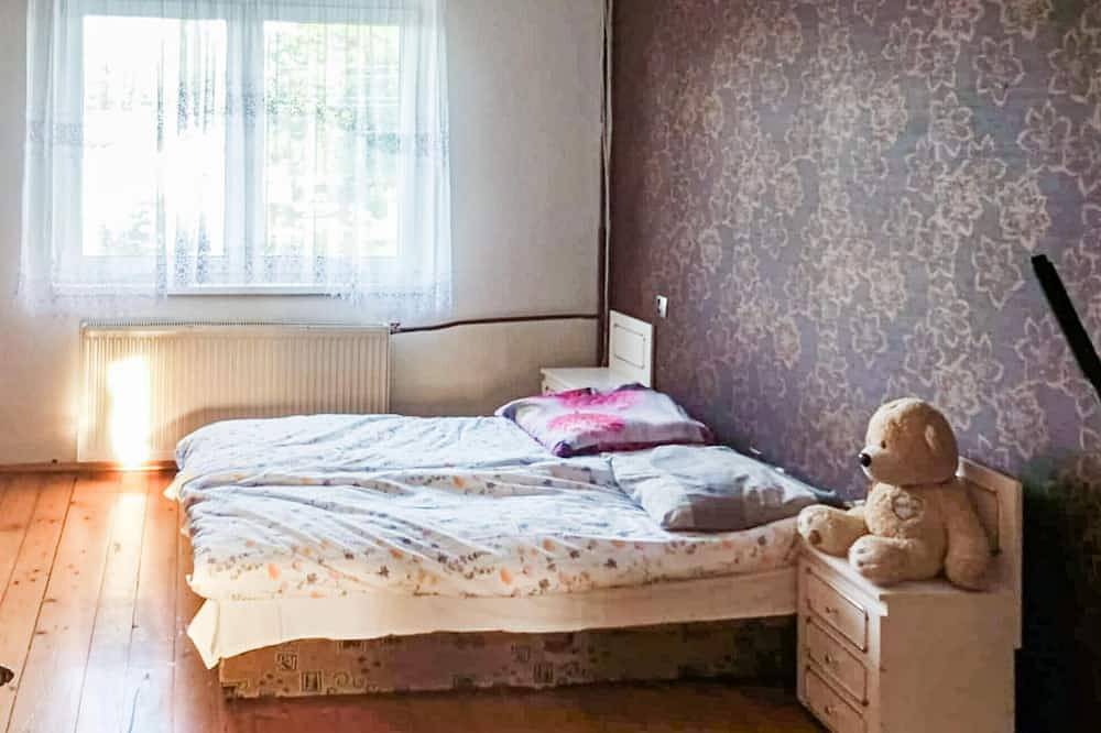Ganze Wohnung, 3 bedroom cozy apartment in Gowidlino in powiat kartuski