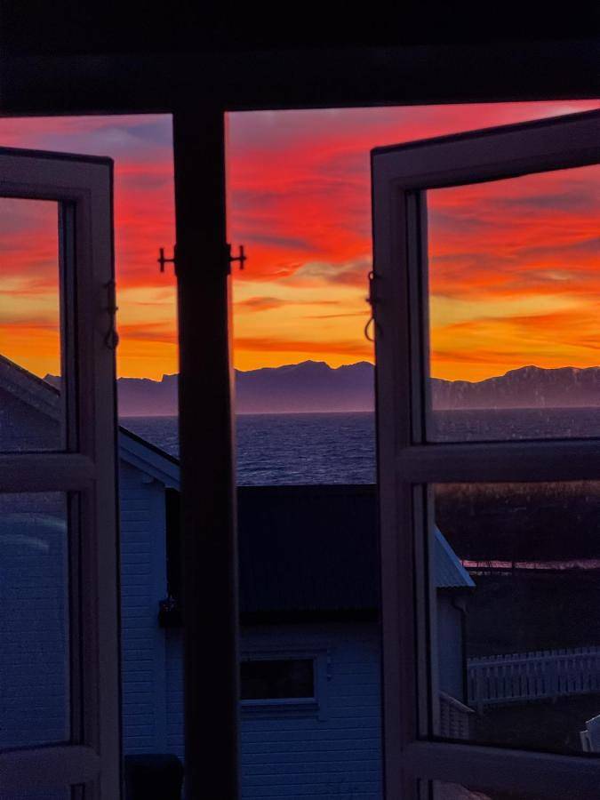 Ferienhaus für 4 Personen, mit Garten und Ausblick, mit Haustier in Vesterålen