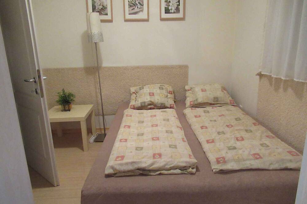 Ganze Wohnung, Ferienwohnung an der Csopak-Promenade in Csopak, Balatonfüredi járás