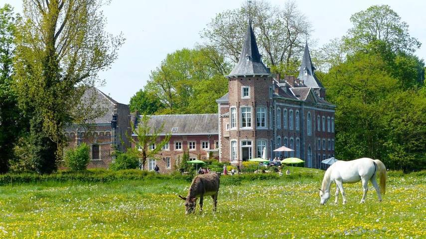 Appartement de vacances pour 12 personnes, avec vue ainsi que vue sur le lac et jardin
