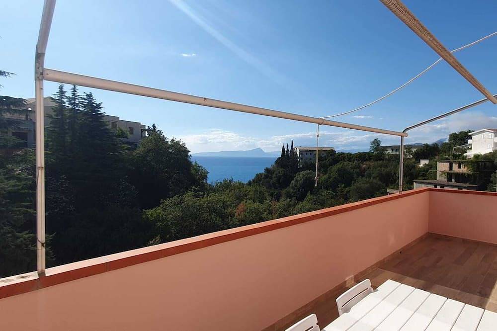 Appartamento intero, B&B Vistamare - (Sea View) 250 metri dal centro in San Nicola Arcella, Provincia di Cosenza