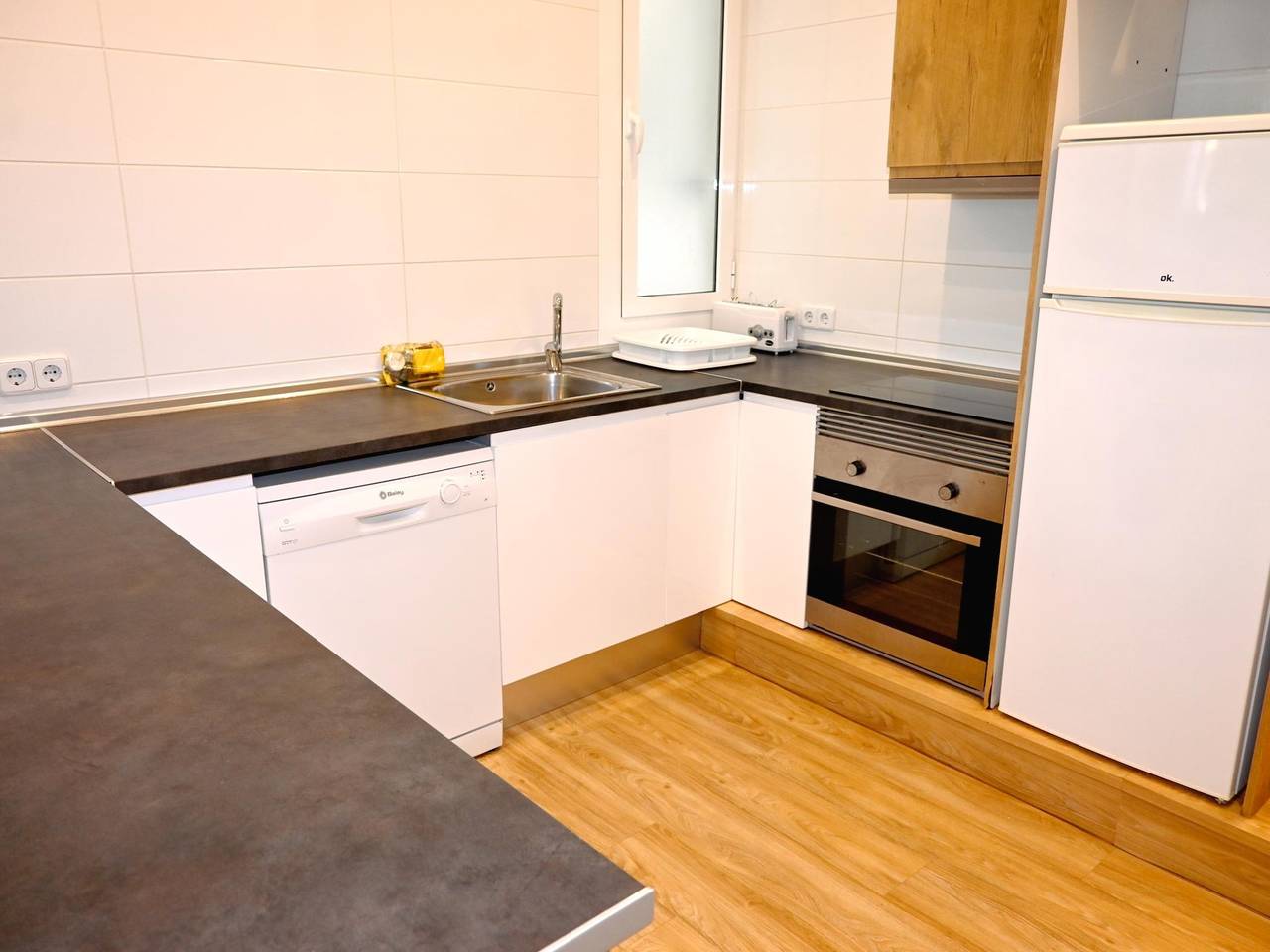 Entire vacation apartment, Homenfun Barcelona Paseo de Gracia in Barcelona Centre, Barcelona