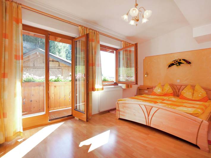 Ferienwohnung für 6 Personen, mit Balkon und Garten in Wagrain