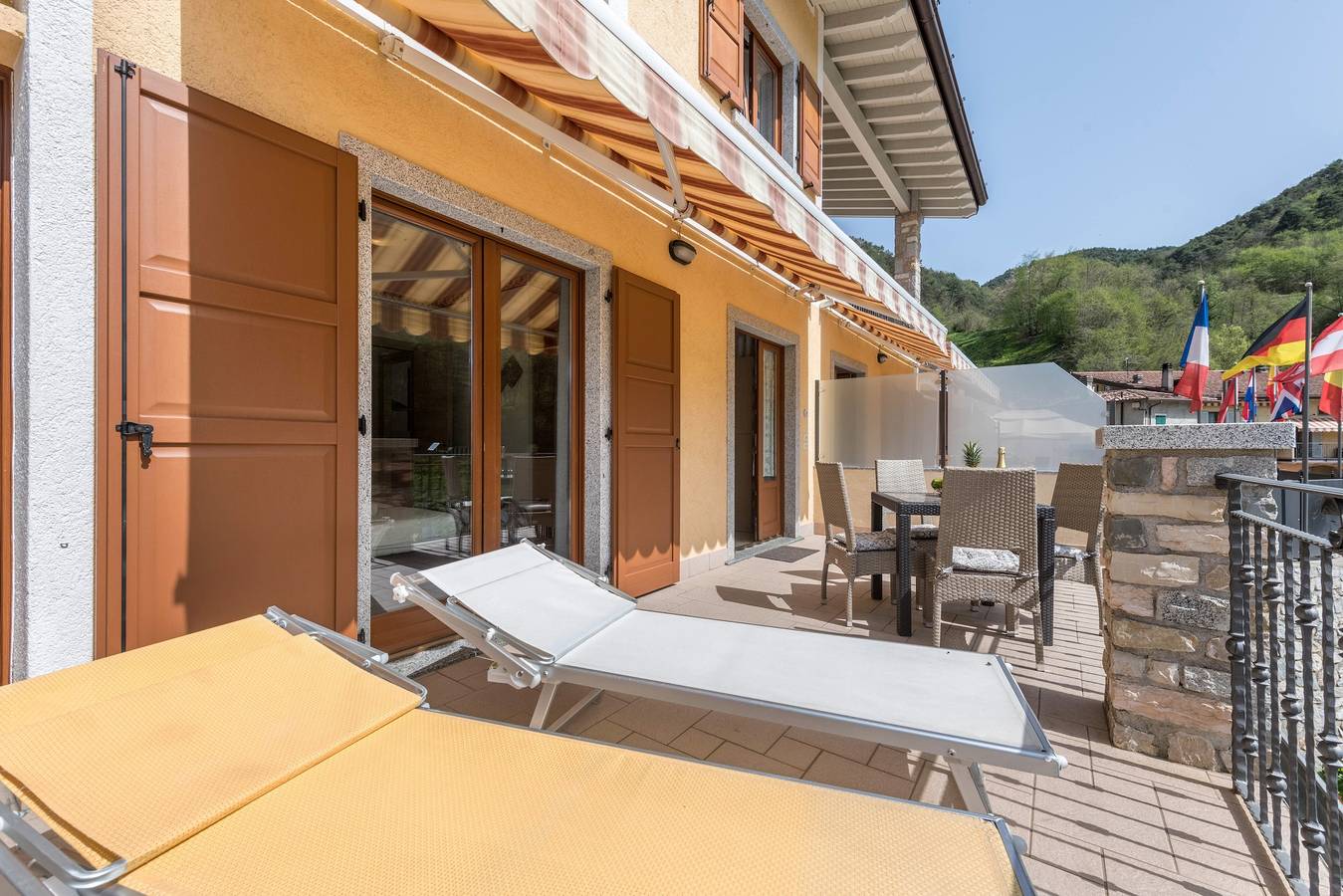 Appartement entier, Bel appartement "Résidence Tatiana A3" avec piscine, terrasse in Tremosine, Montagnes autour du lac de Garde