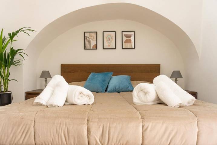 B&b per 3 persone, con balcone in Terlizzi
