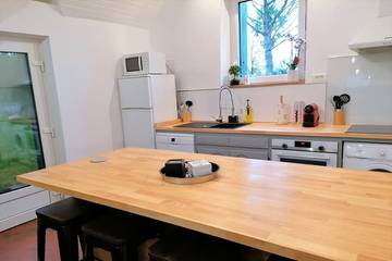 Gîte pour 4 personnes, avec jardin à Donzenac