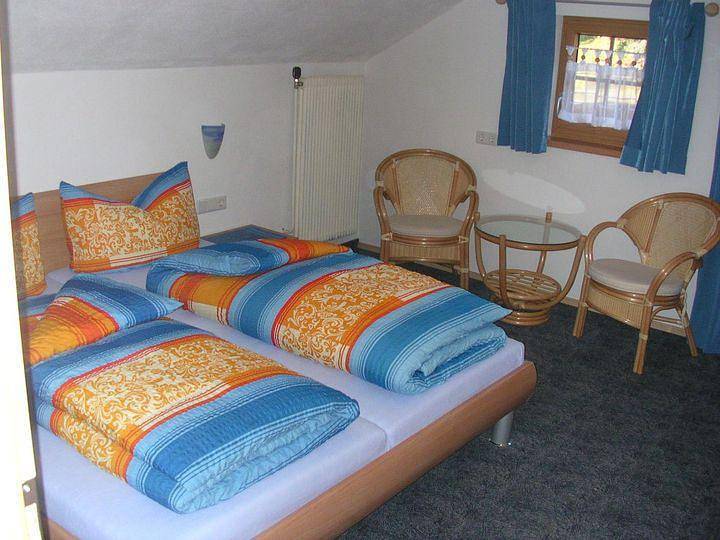 Ganze Ferienwohnung, Appartement 2. Og in Sautens, Ötztal