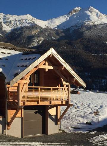 Gîte pour 6 personnes, avec jardin ainsi que balcon et vue sur le lac dans Hautes-Alpe