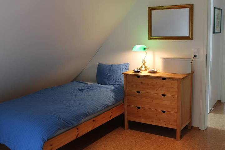 Ferienhaus für 4 Personen, mit Garten und Sauna sowie Terrasse in Loquard - 4