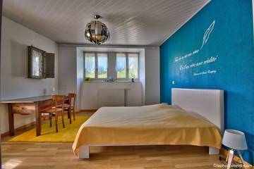 Maison De Vacances pour 12 Personnes dans Molain, Jura, Photo 1