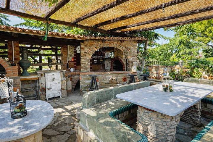 Ferienhaus für 9 Personen, mit Pool und Garten, kinderfreundlich in Chalkidiki - 4