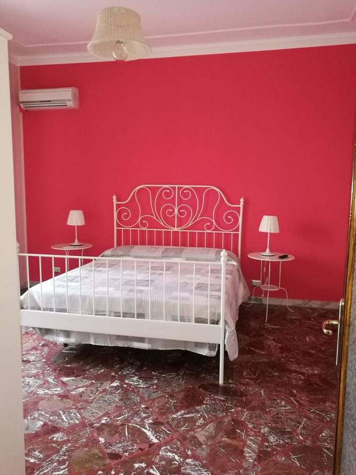 Gîte pour 8 personnes, avec balcon à Acireale - 3