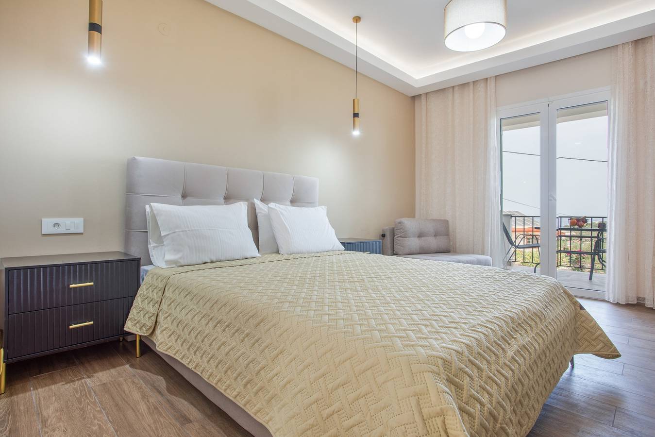Entire studio, Studio "Yiannis Studio - 6" with Sea View, Shared Garden & Wi-Fi in Planos, Zakynthos