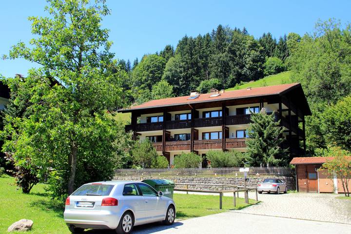 Ferienwohnung für 2 Personen, mit Balkon und Sauna in Sachrang
