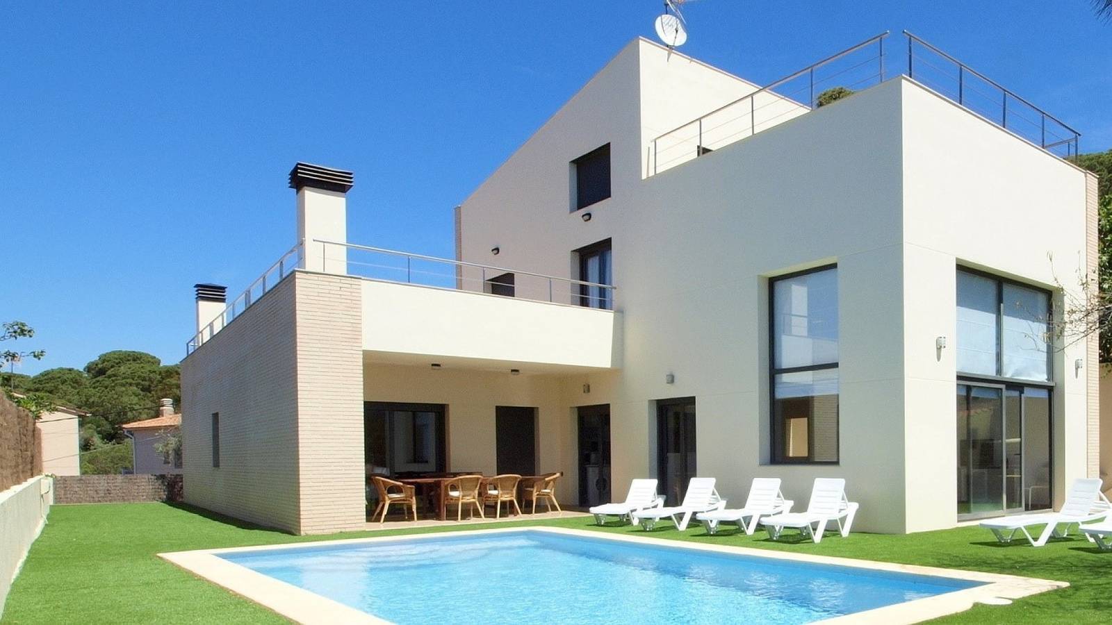 Villa "Costacabana - Villa Macey" con vistas al mar, piscina y Wi-Fi in Lloret de Mar, Costa Brava
