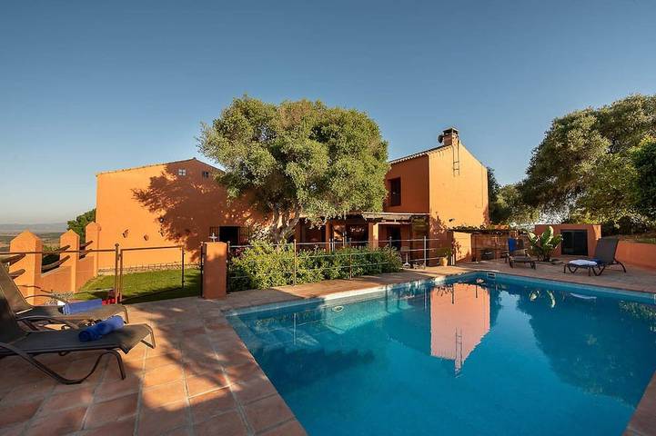 Chalet para 12 personas, con jacuzzi y jardín, Se admiten mascotas - 1