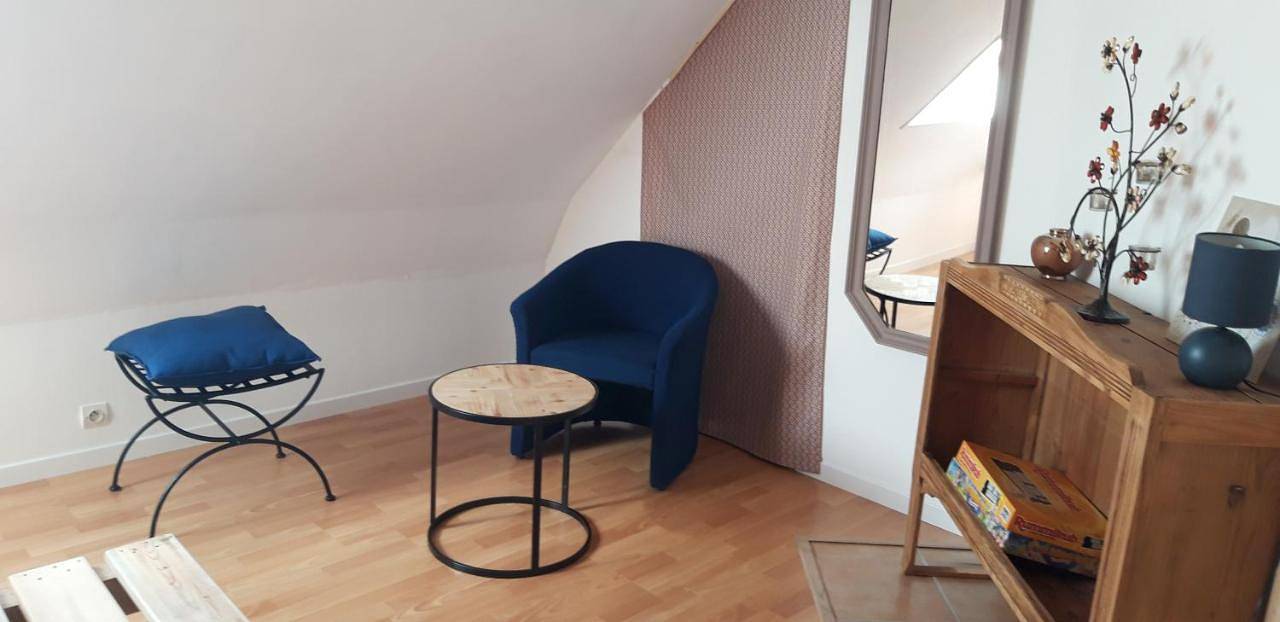 Double Room with Private External Bathroom in Plouguerneau, Région de Brest