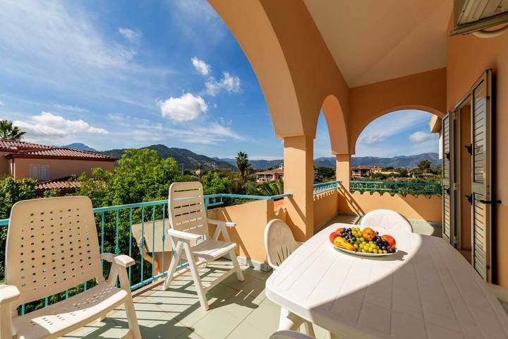 Location de vacances pour 6 personnes, avec jardin et piscine dans Cardedu - 2