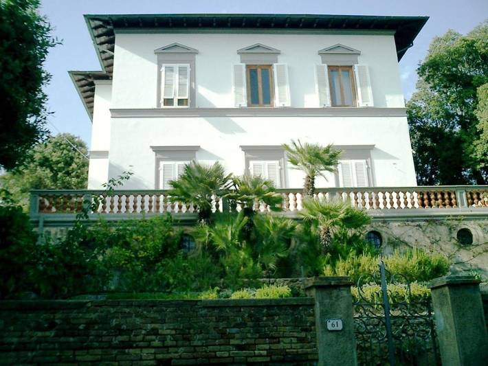 Ferienhaus für 5 Personen, mit Terrasse und Ausblick sowie Garten, mit Haustier