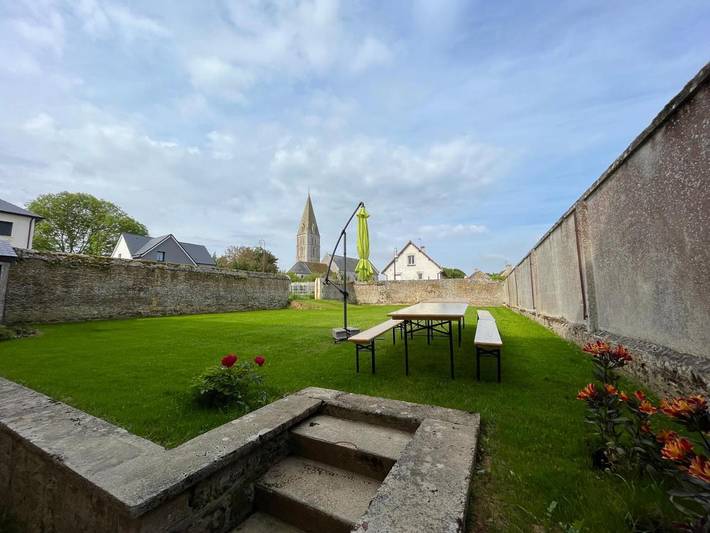 Location de vacances pour 10 personnes, avec jardin à Bény-sur-Mer - 3
