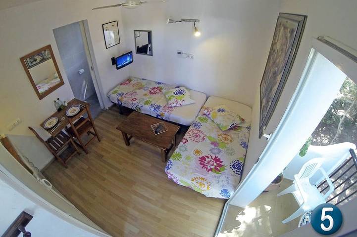 Ferienwohnung für 5 Personen, mit Balkon und Pool sowie Garten in Cala Vedella - 4