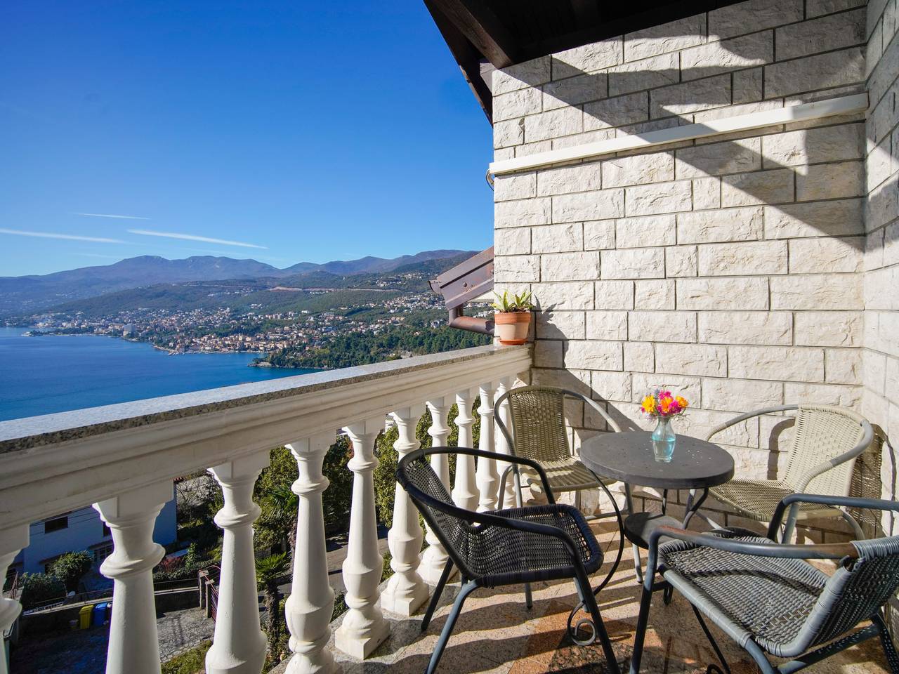 Hel leilighet, Sea View in Rijeka, Primorje-Gorski Kotar