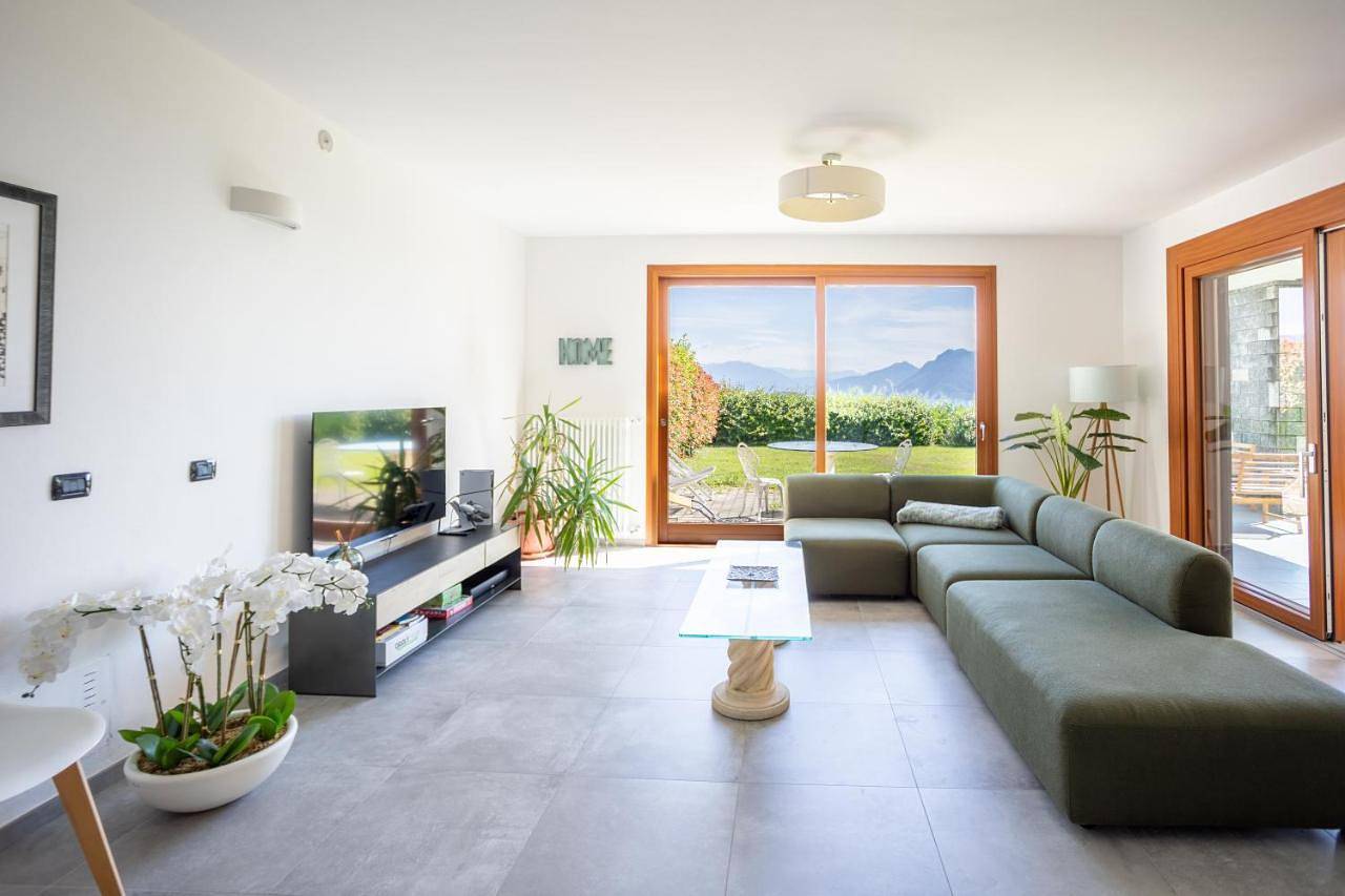 Relaxing Oasis Villa with Private Pool & View in Baveno, Comune di Baveno