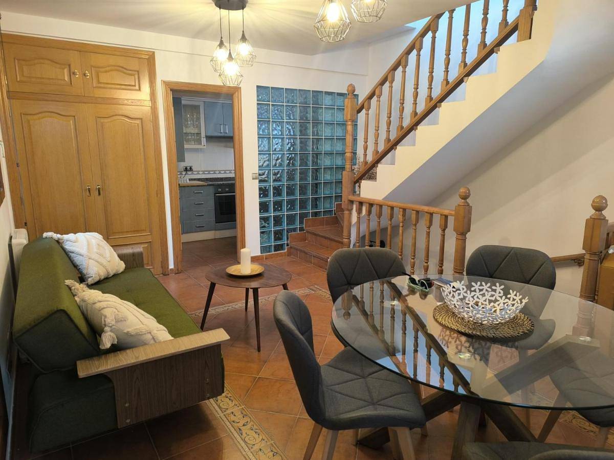 Martínez Suite Burgos in Burgos, Provincia de Burgos