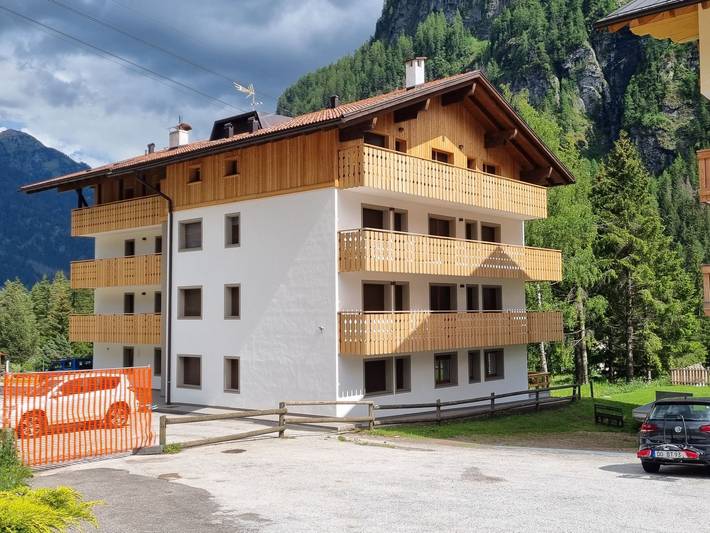 Gîte pour 4 personnes, avec Balcon à Campitello di Fassa