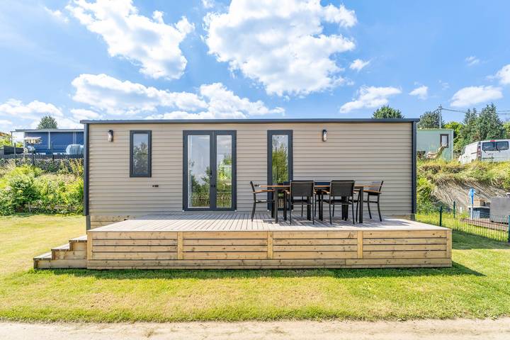 Vakantiehuis voor 6 personen, with Terras and Tuin as well as Zwembad in Provincie Luxemburg
