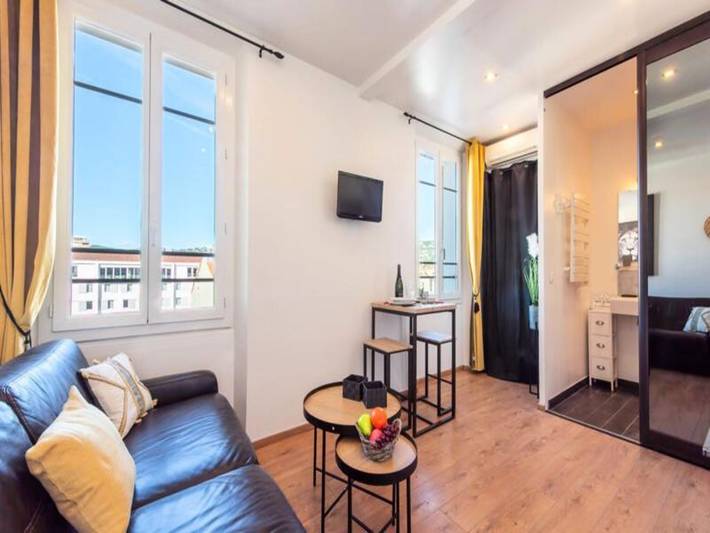 Gîte pour 2 personnes, animaux acceptés dans Gare De Cannes - 2