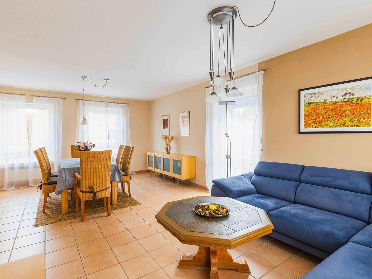 Ganze Ferienwohnung, Ferienwohnung Dominique - Ferienwohnung (110 qm) mit drei Schlafzimmern in Saulheim, Rheinhessen