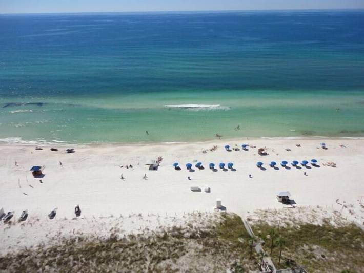 Vacation apartment for 10 people, with pool and balcony as well as hot tub the Florida Panhandle