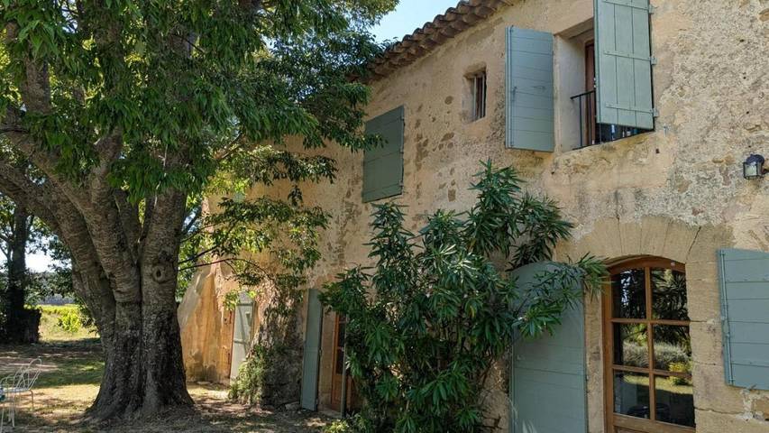 Villa per 10 persone, con Balcone e Terrazza nonché Giardino e Piscina a Lauris