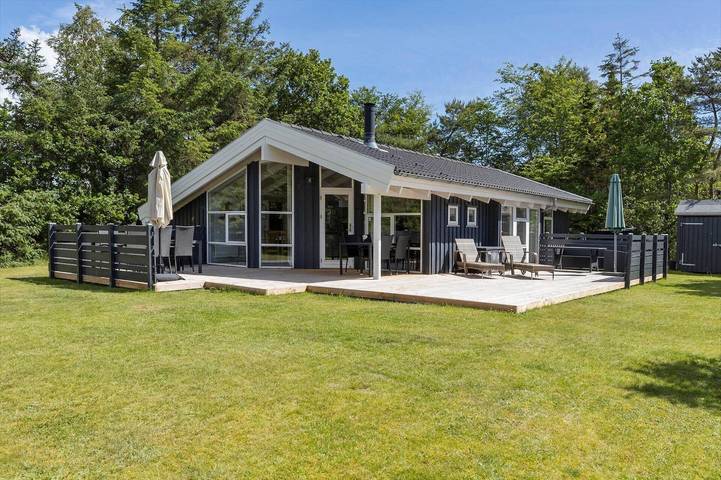 Ferienhaus für 5 Personen, mit Whirlpool und Garten sowie Sauna und Terrasse