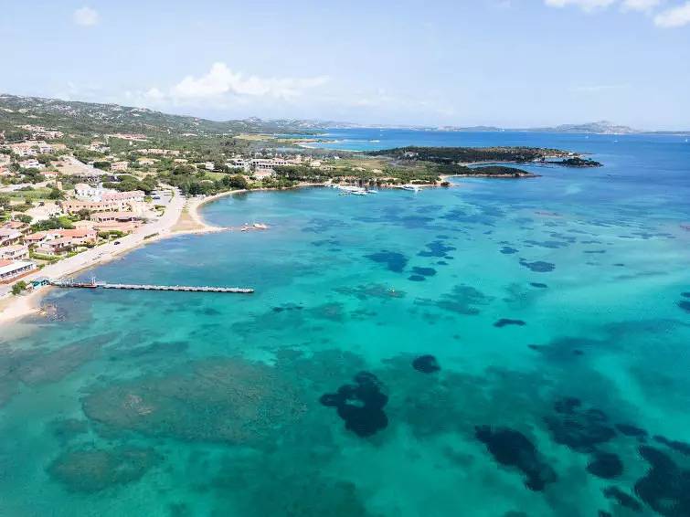 Appartamento intero, 2 Camere 4 Persone in Spiaggia di Laconia, Arzachena