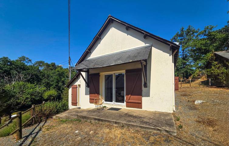 Acogedor apartamento de 65 m² con jardín, cerca del río Le Don — Aparcamiento incluido in Marsac-sur-Don, Châteaubriant y alrededores