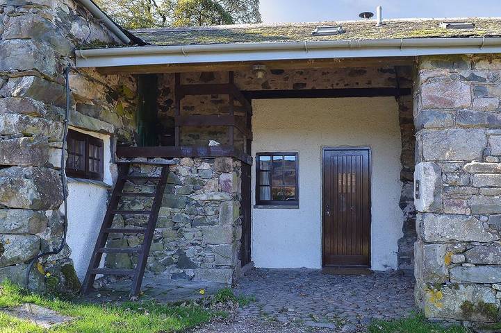 Cottage for 2 people, with garden, with pets in Eskdale