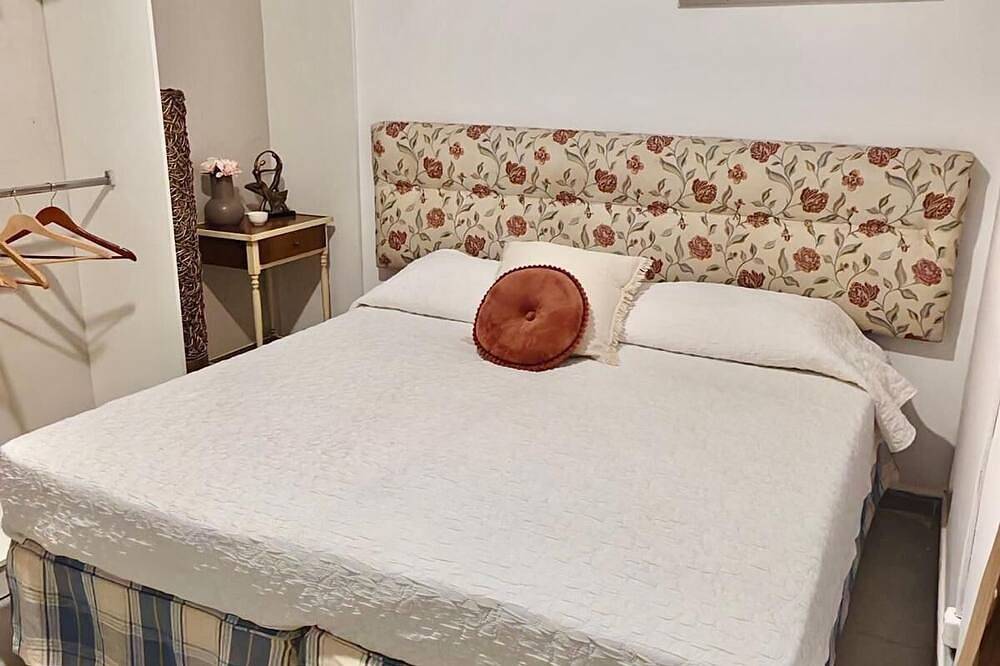 Appartement entier, A Little Corner of Switzerland in Robledo de Chavela, Communaute de Madrid